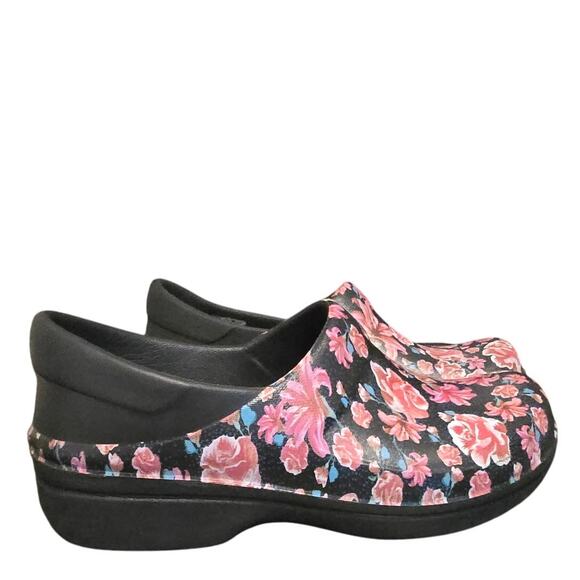 Crocs Neria Pro II Graphic Clog Floral Red Roses Women 7 - Picture 4 of 7